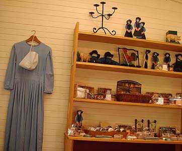 Amish shop